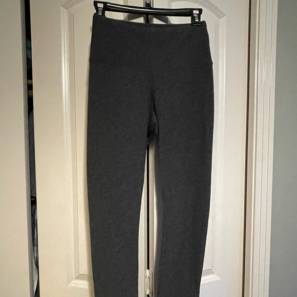 The NorthFace leggings - Picture 2 of 4